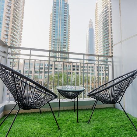 First Class Studio With Dubai Downtown Boulevard View Exterior foto